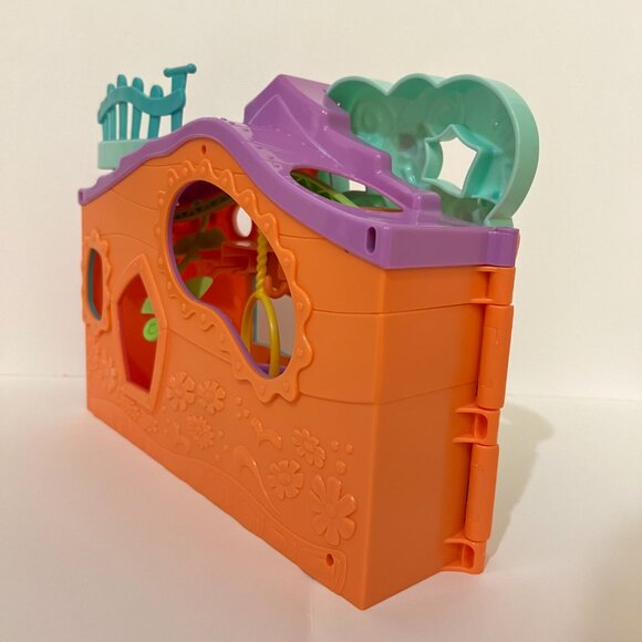 Littlest Pet Shop Pets Only Clubhouse with Squirrel #484 and Monkey #485 - Picture 8 of 13